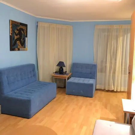 Apartment Street Deribasovskaya 18